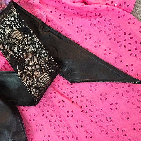 🌺🖤80s Vintage Gold Lame’ & Black Lace Overlay Pull Through Belt🖤🌺 - Picture 8 of 9